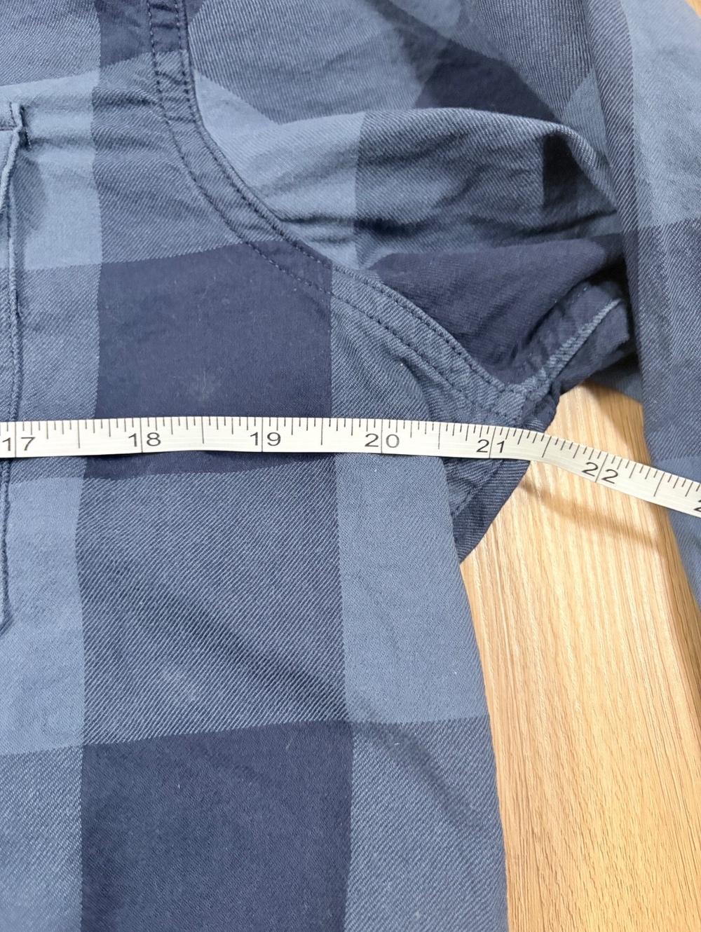 Levi’s Relaxed Fit Blue Buffalo Plaid Button-Up Shirt Men’s Medium - Picture 5 of 6